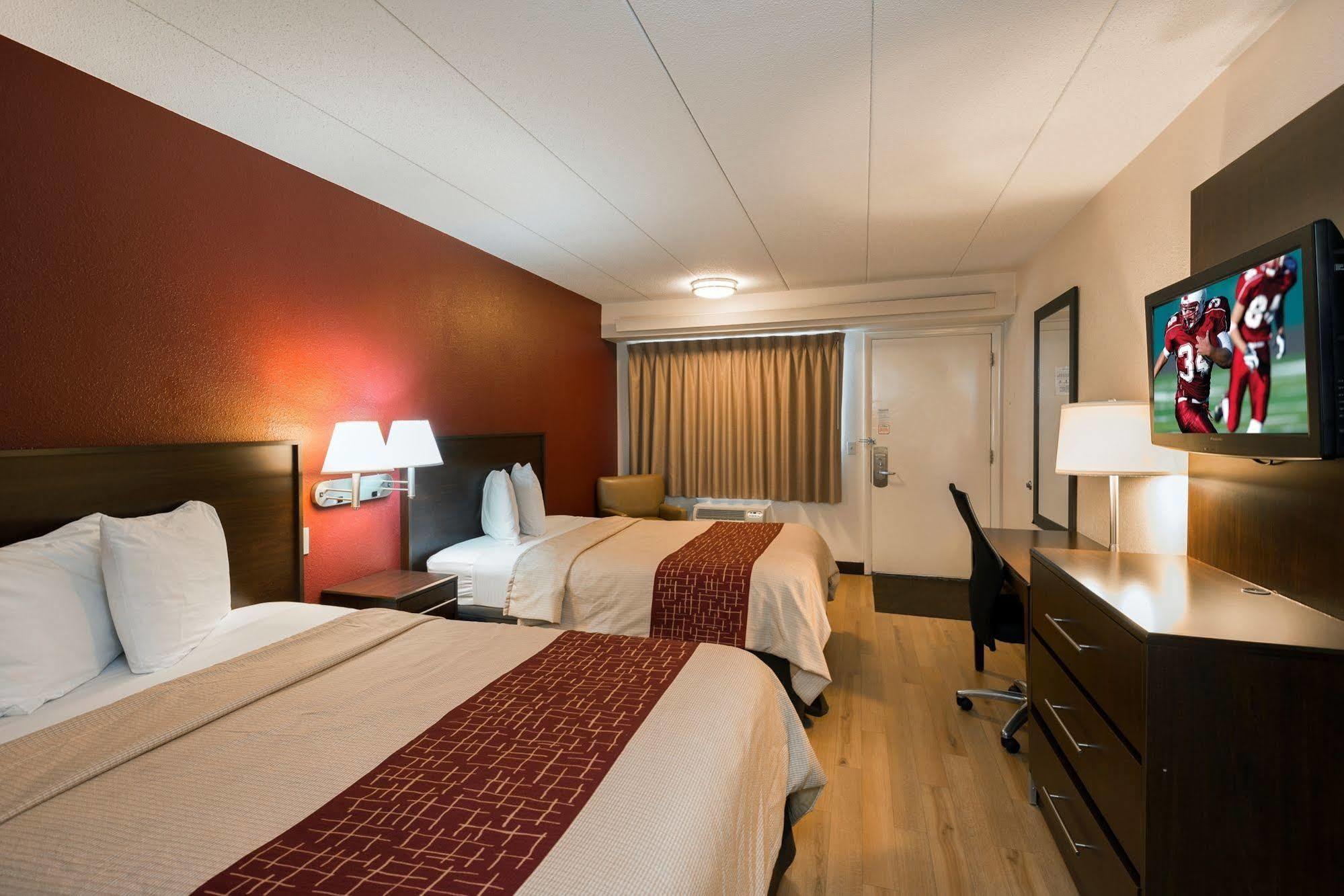 Red Roof Inn Detroit - Troy Exterior photo